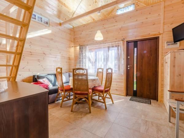 Zielona Dolina Rusinowo Vila Rusinowo  Exterior foto